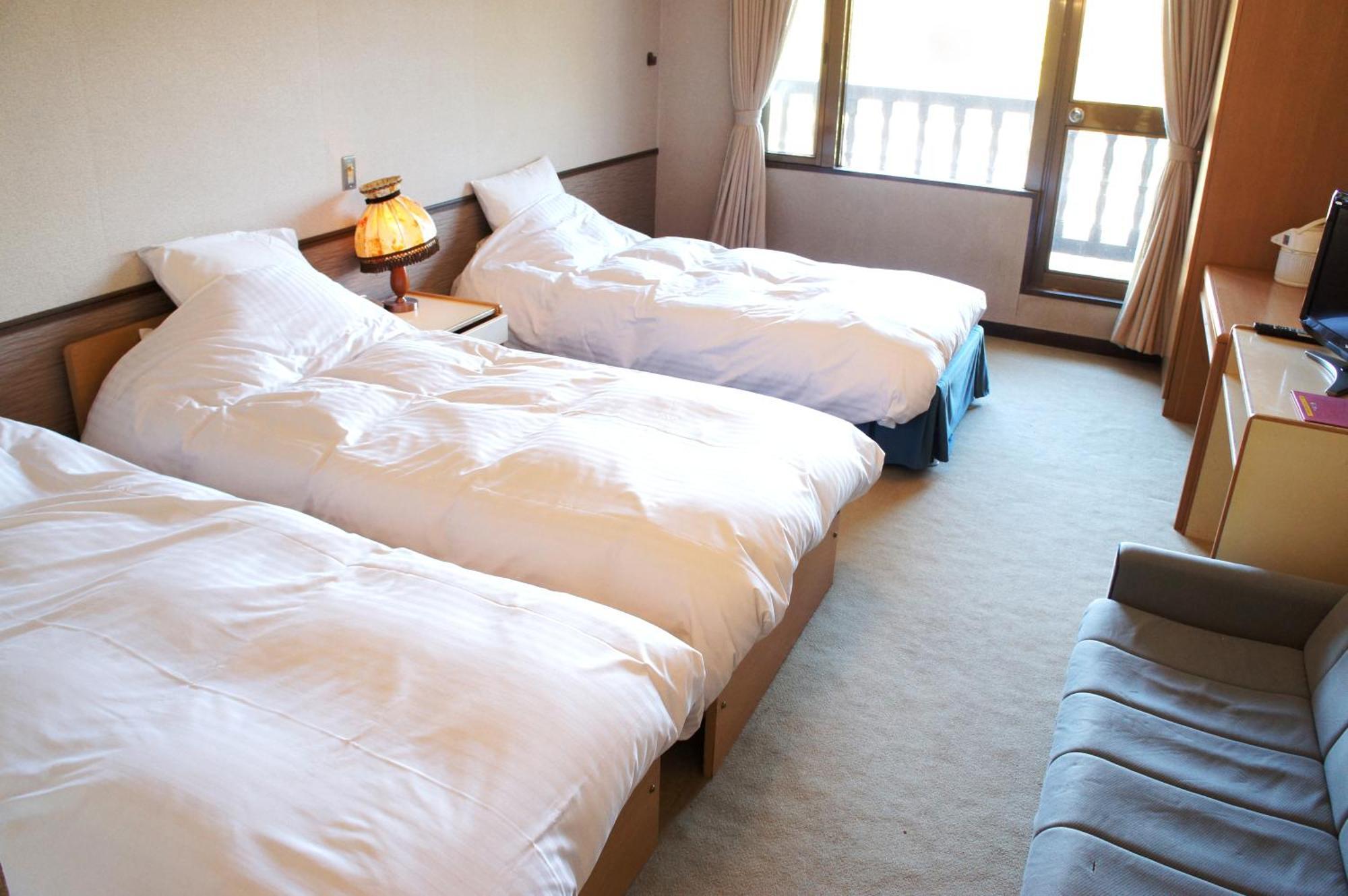 Petit Hotel Shitaka Hakuba Buitenkant foto
